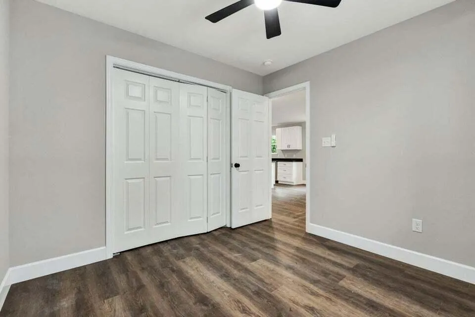 22 Ingleside Avenue Englewood, TN 37329