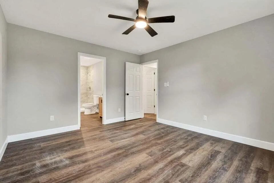 22 Ingleside Avenue Englewood, TN 37329