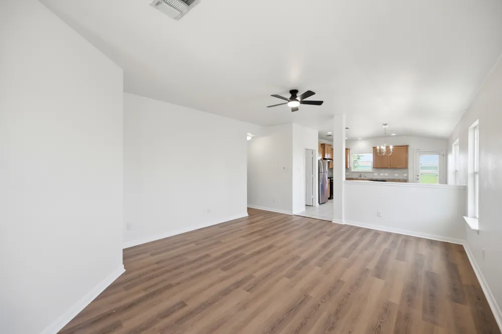 209 Hoya Lane San Marcos, TX 78666