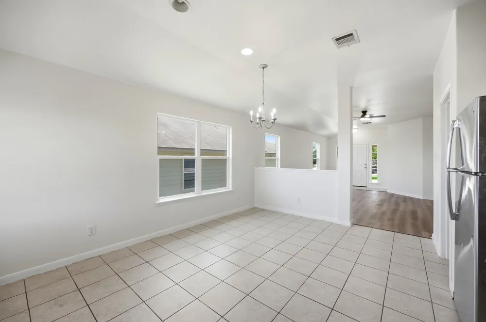 209 Hoya Lane San Marcos, TX 78666