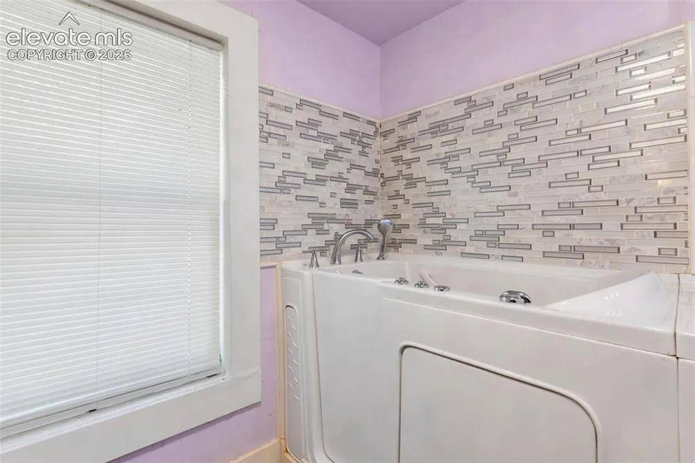 1020 W Arroyo Avenue Pueblo, CO 81004