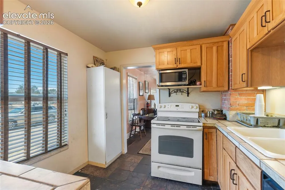 1020 W Arroyo Avenue Pueblo, CO 81004