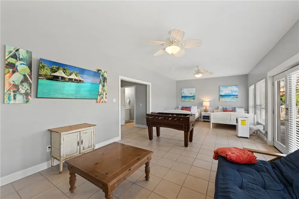 285 Mustang Royale Port Aransas, TX 78373