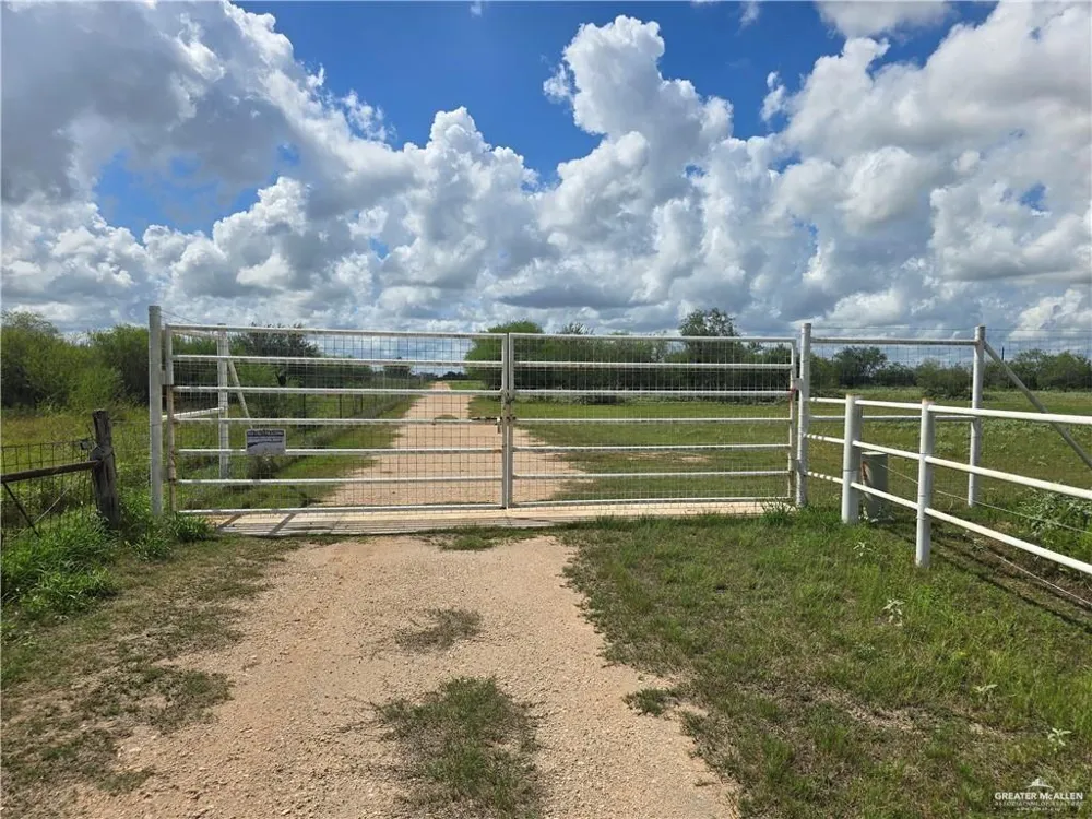 600 CR 305 ROAD Encino, TX 78353