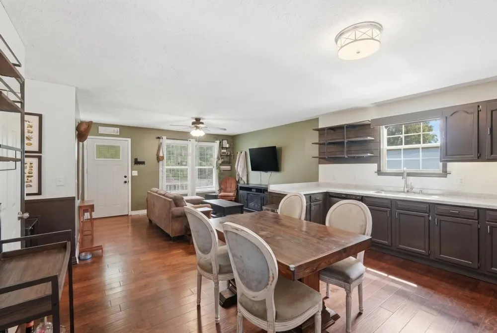 163 Haley Ave Doyle, TN 38559