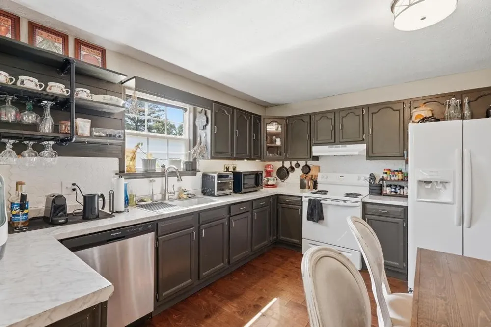 163 Haley Ave Doyle, TN 38559