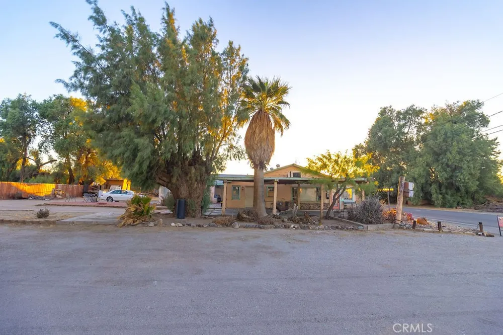 91 Desnok Street Needles, CA 92363