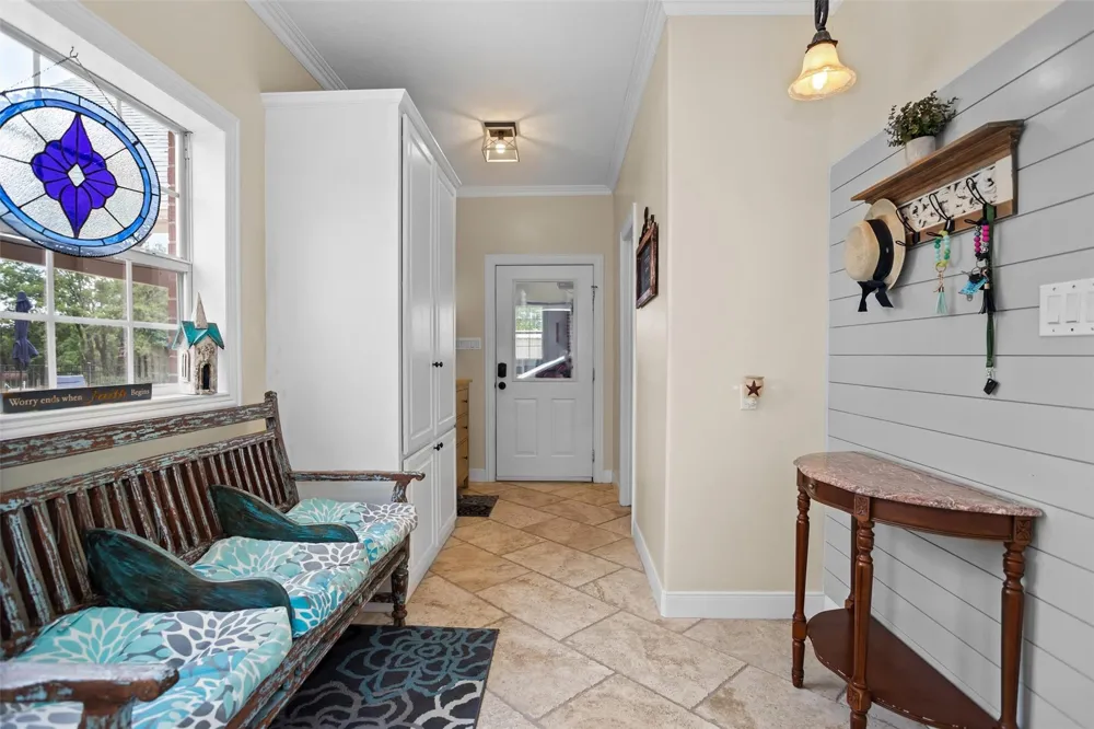 17655 Fm 832 Buffalo, TX 75831