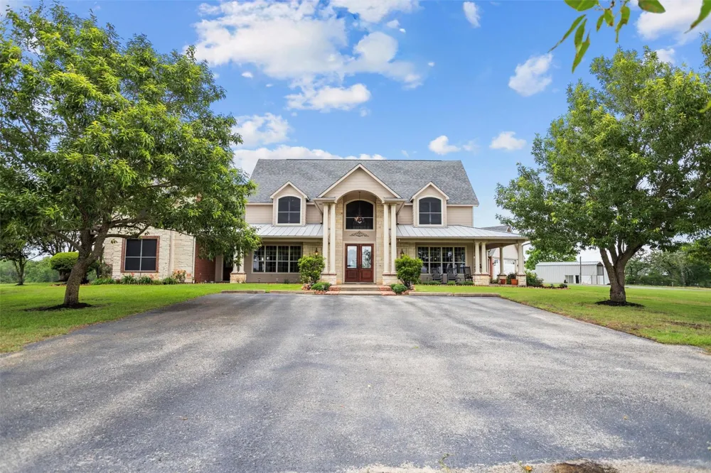 17655 Fm 832 Buffalo, TX 75831