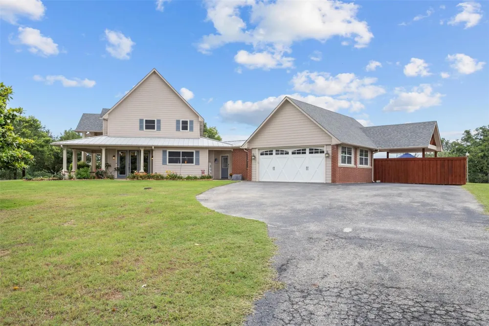 17655 Fm 832 Buffalo, TX 75831