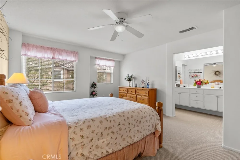 25554 Schubert #C Stevenson Ranch, CA 91381