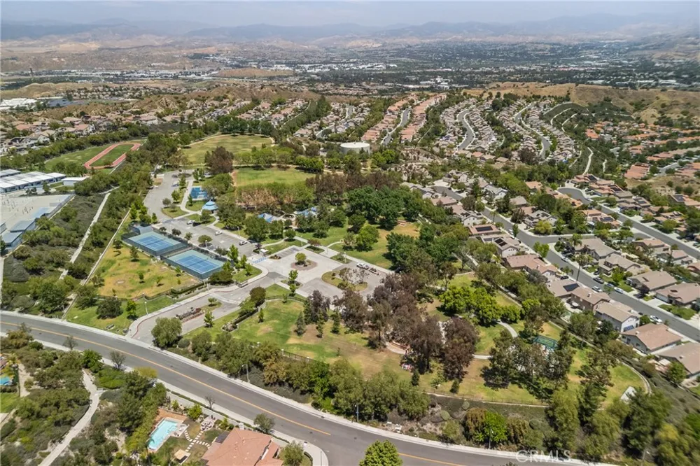25554 Schubert #C Stevenson Ranch, CA 91381