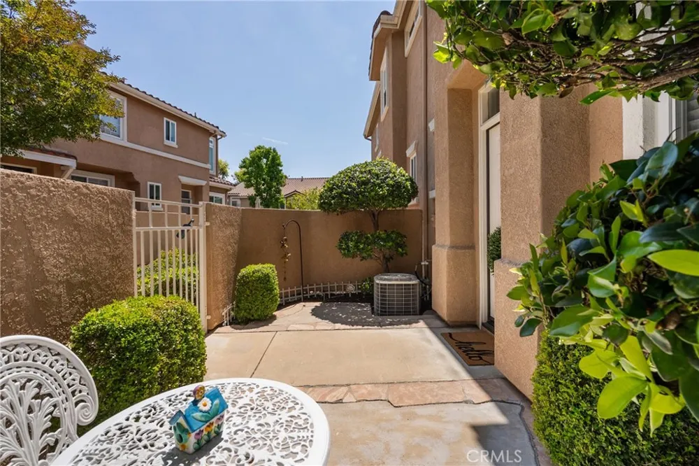 25554 Schubert #C Stevenson Ranch, CA 91381
