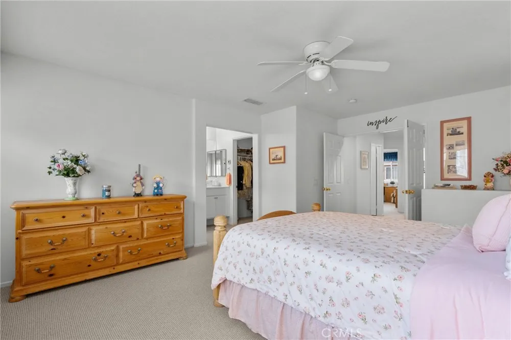 25554 Schubert #C Stevenson Ranch, CA 91381