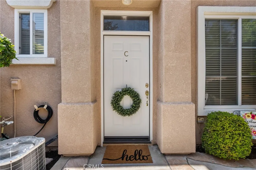 25554 Schubert #C Stevenson Ranch, CA 91381