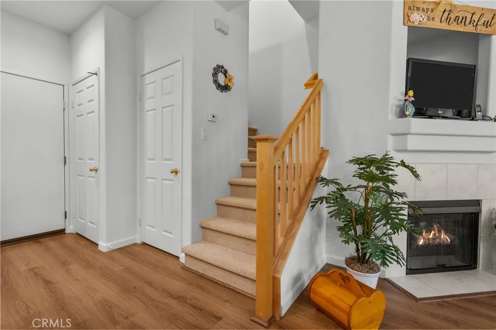 25554 Schubert #C Stevenson Ranch, CA 91381