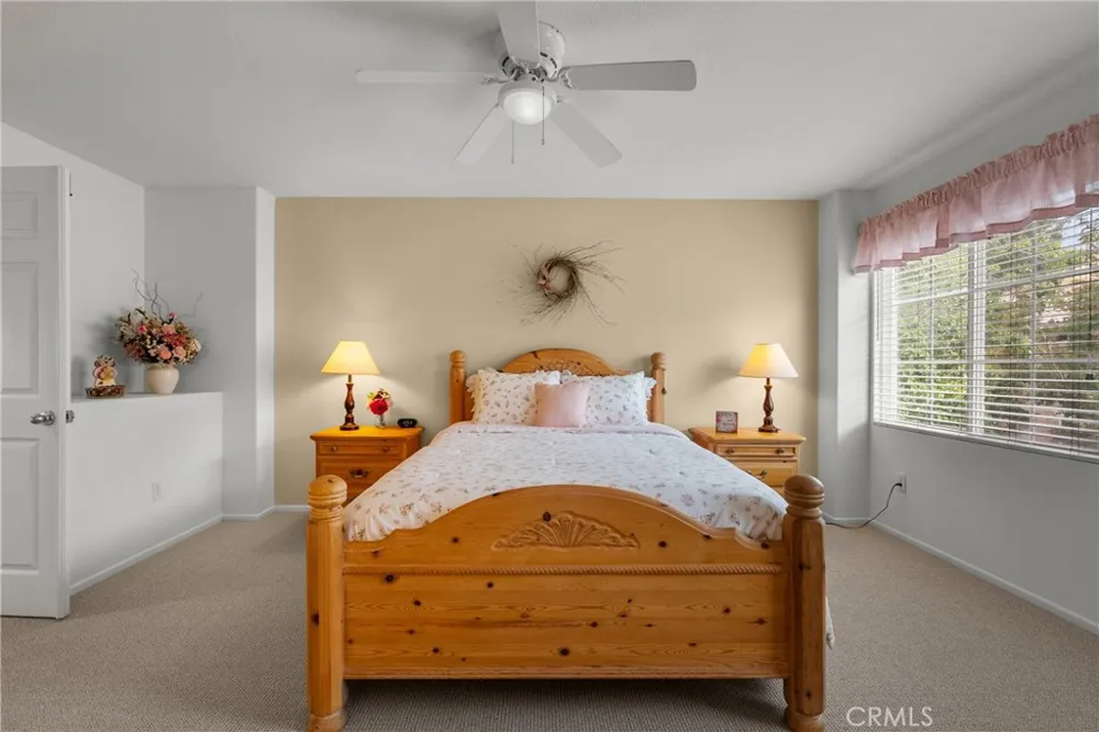 25554 Schubert #C Stevenson Ranch, CA 91381