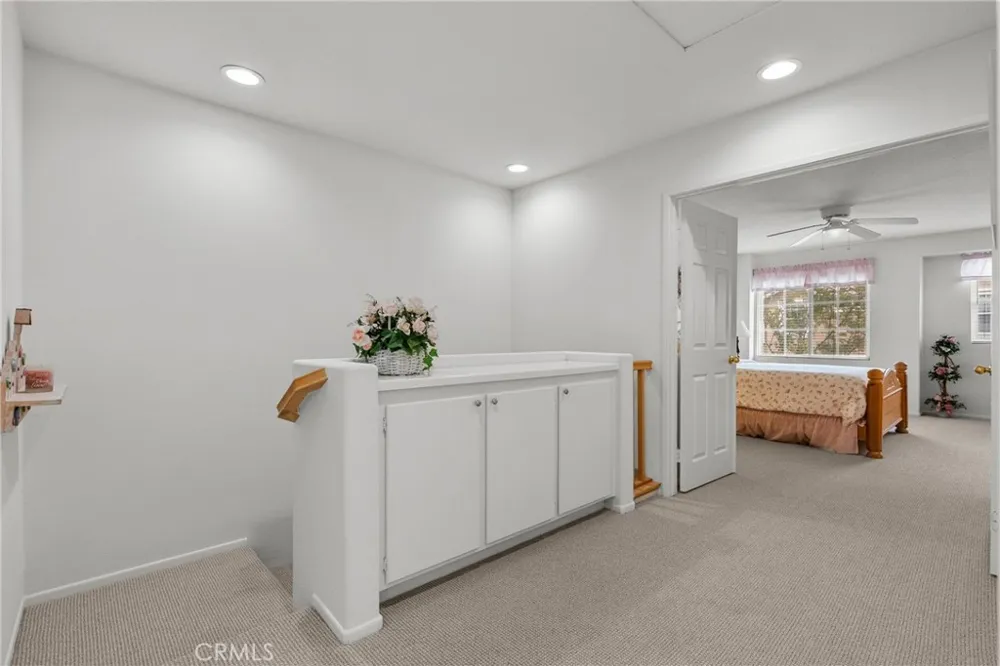 25554 Schubert #C Stevenson Ranch, CA 91381