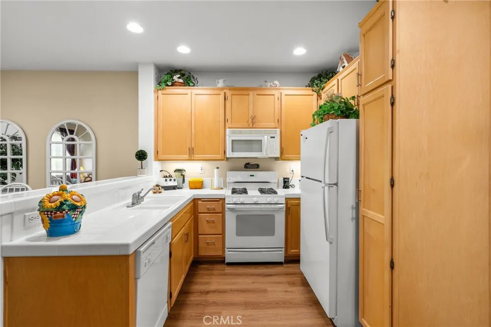 25554 Schubert #C Stevenson Ranch, CA 91381