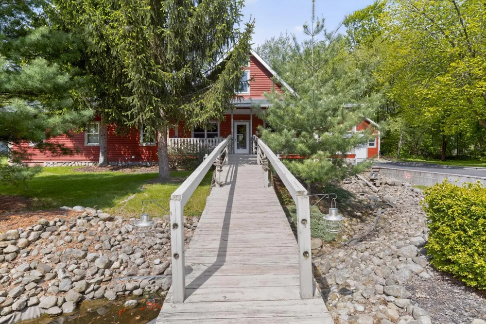 61258 Quinnesec Road Cassopolis, MI 49031