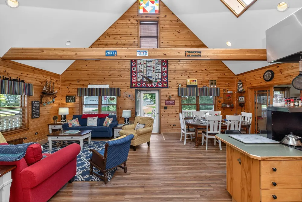 61258 Quinnesec Road Cassopolis, MI 49031