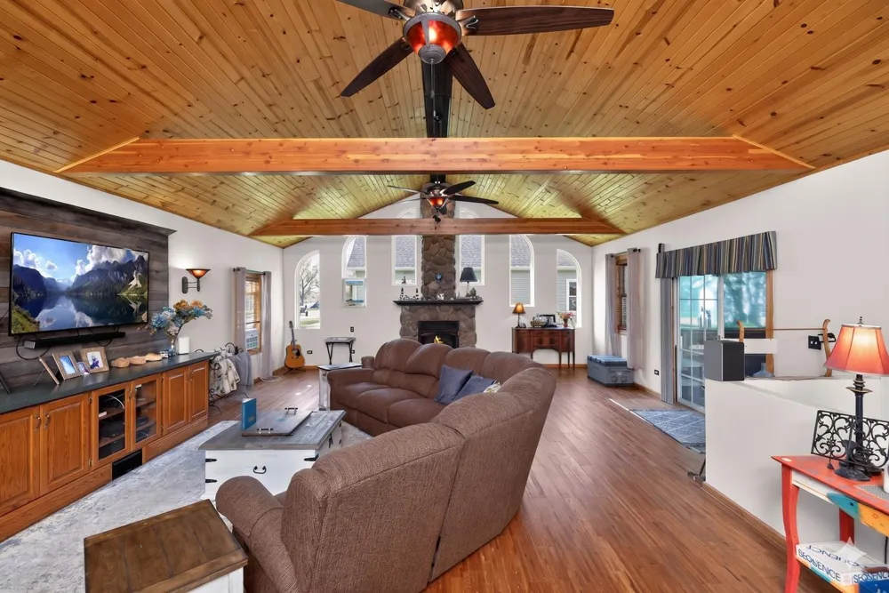 61258 Quinnesec Road Cassopolis, MI 49031