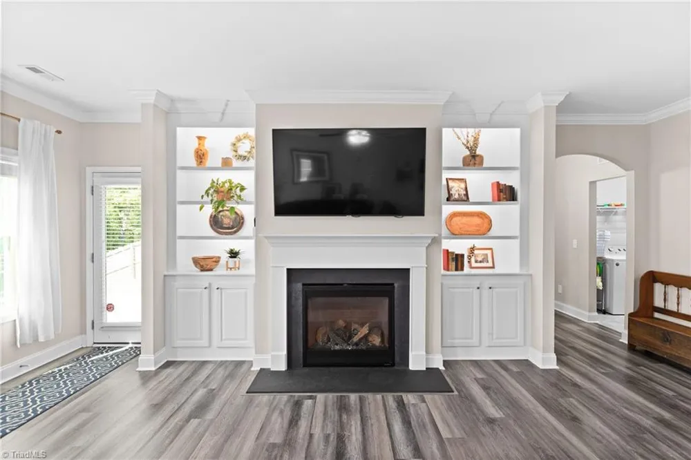 2210 Starfall Drive Colfax, NC 27235