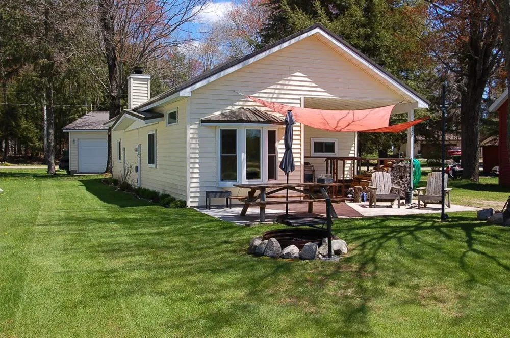 109 Brandy Drive Selma Township, MI 49601