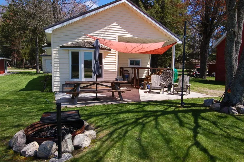 109 Brandy Drive Selma Township, MI 49601