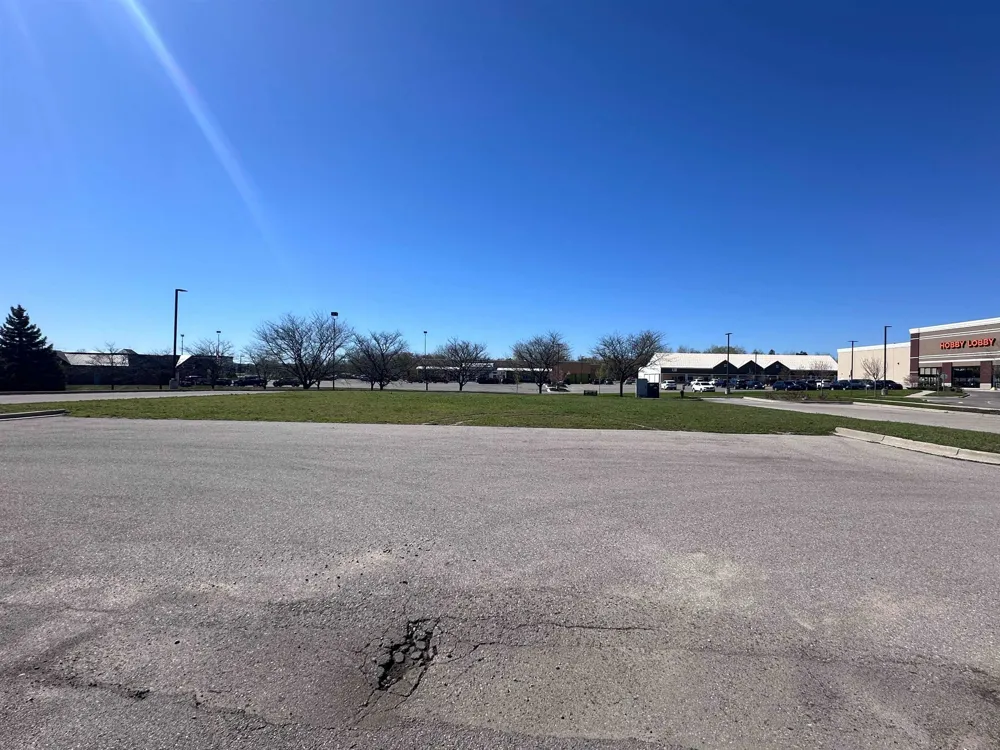 3560 Market Place Circle Garfield Charter Township, MI 49684