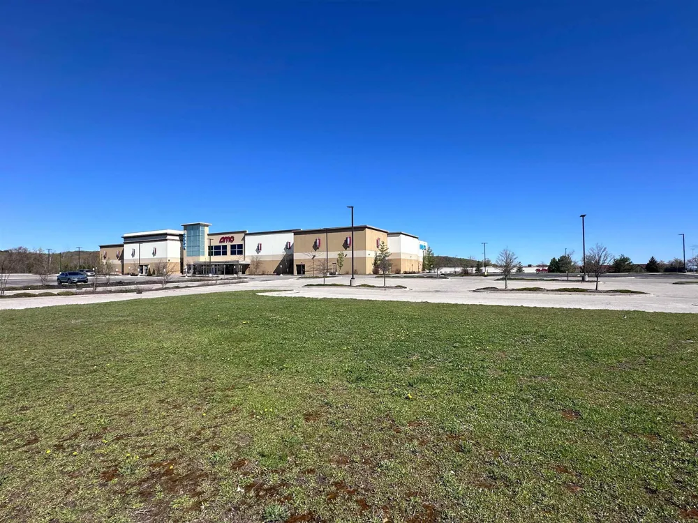 3560 Market Place Circle Garfield Charter Township, MI 49684