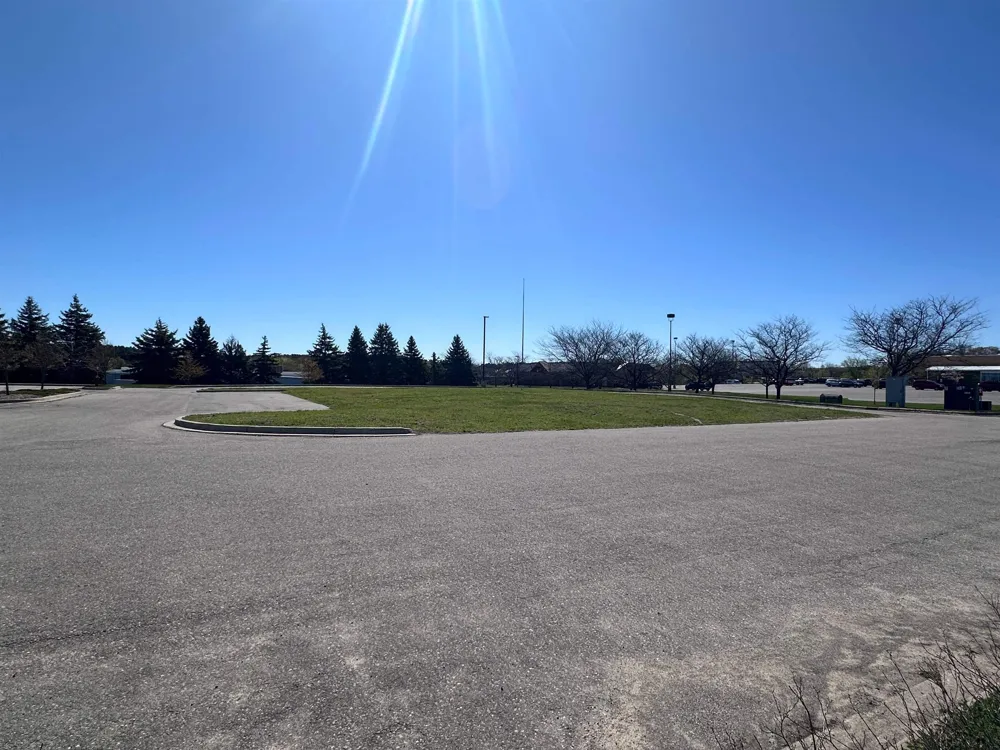 3560 Market Place Circle Garfield Charter Township, MI 49684