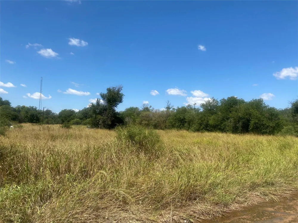 912 Taylor Avenue Rule, TX 79547