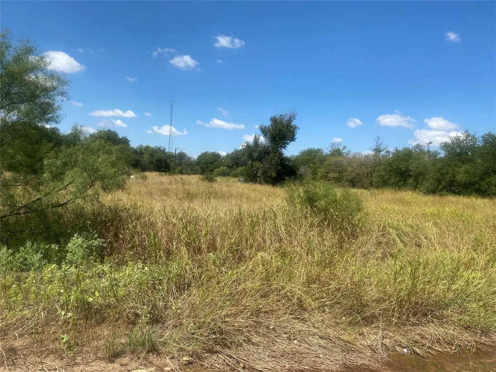 912 Taylor Avenue Rule, TX 79547