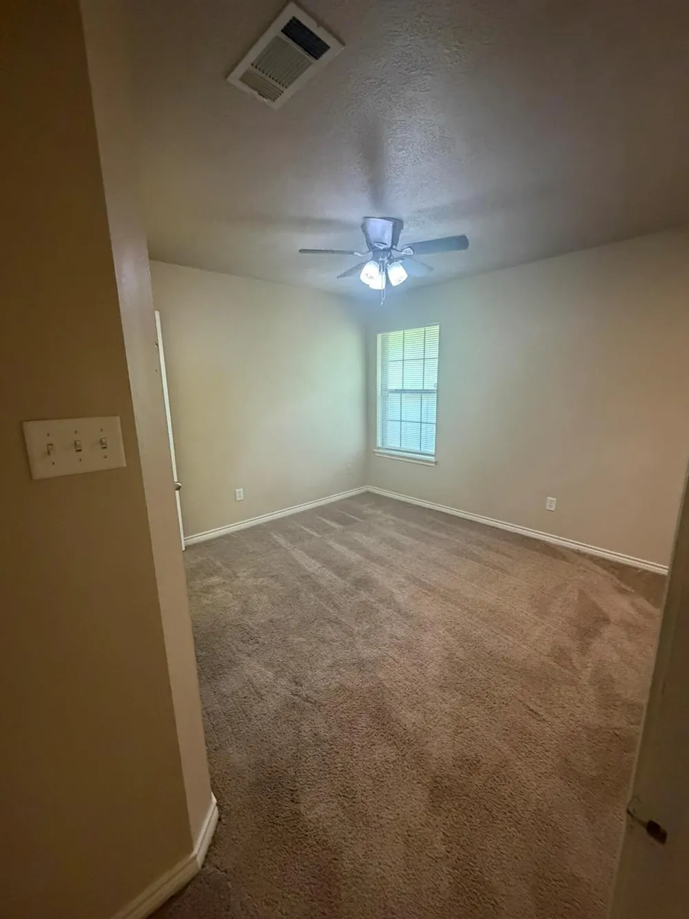 1437 Western Oaks Court Bryan, TX 77807