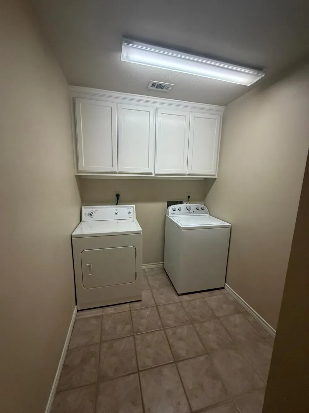 1437 Western Oaks Court Bryan, TX 77807