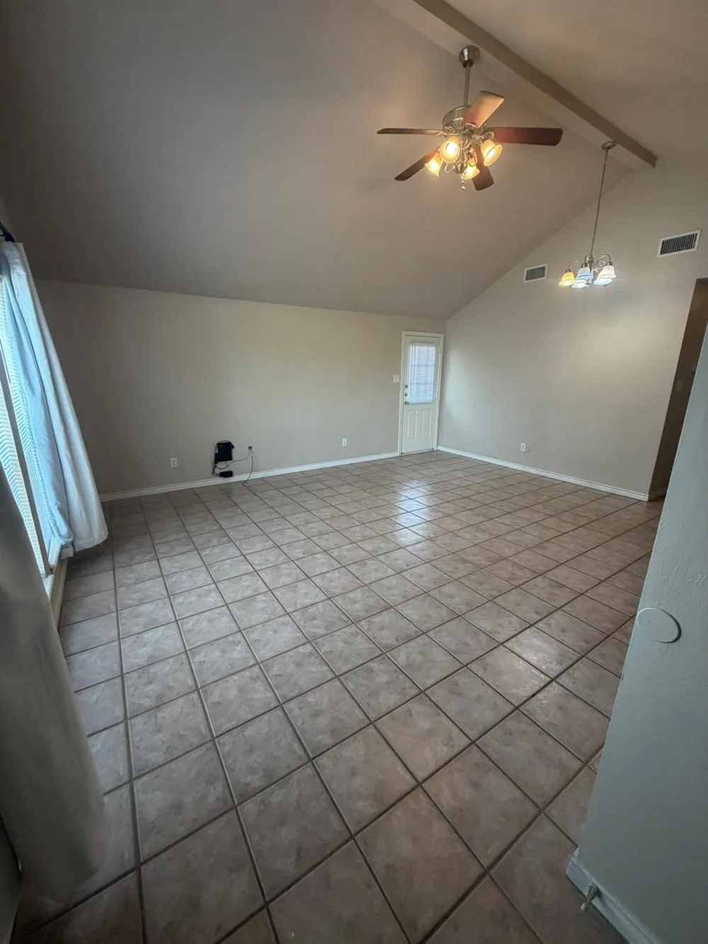 1437 Western Oaks Court Bryan, TX 77807