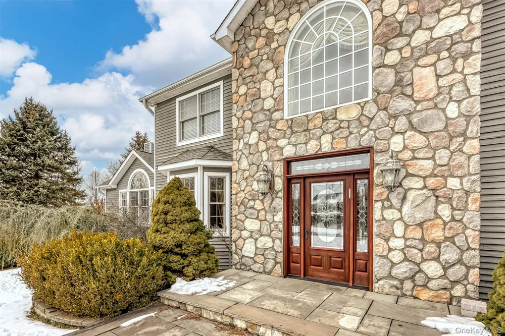 2 Garnett Hill Road Chester, NY 10918