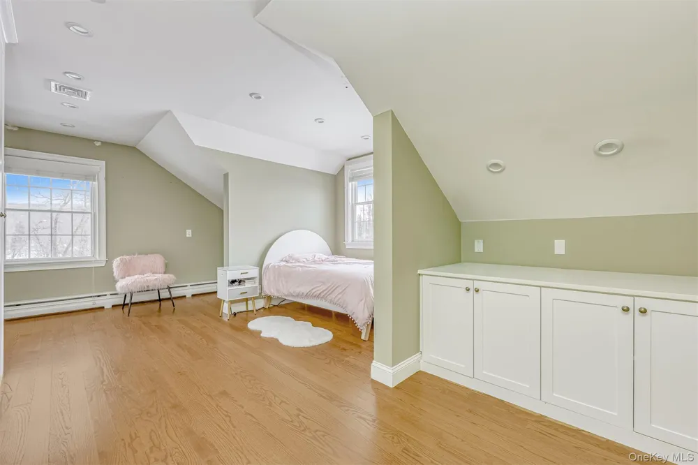 2 Garnett Hill Road Chester, NY 10918