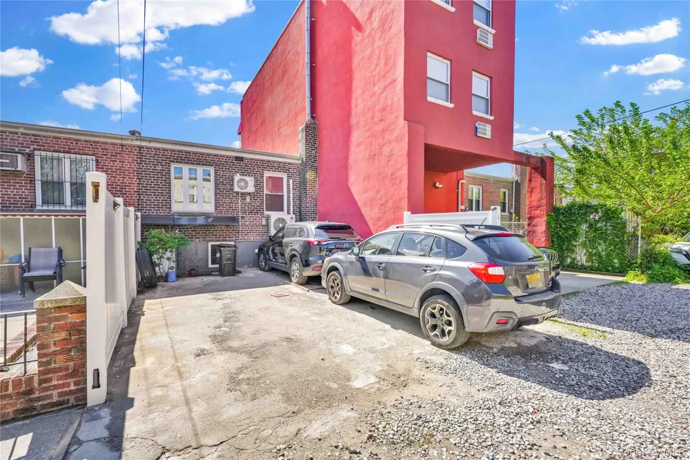 25-22 45th Street #1 Astoria, NY 11103