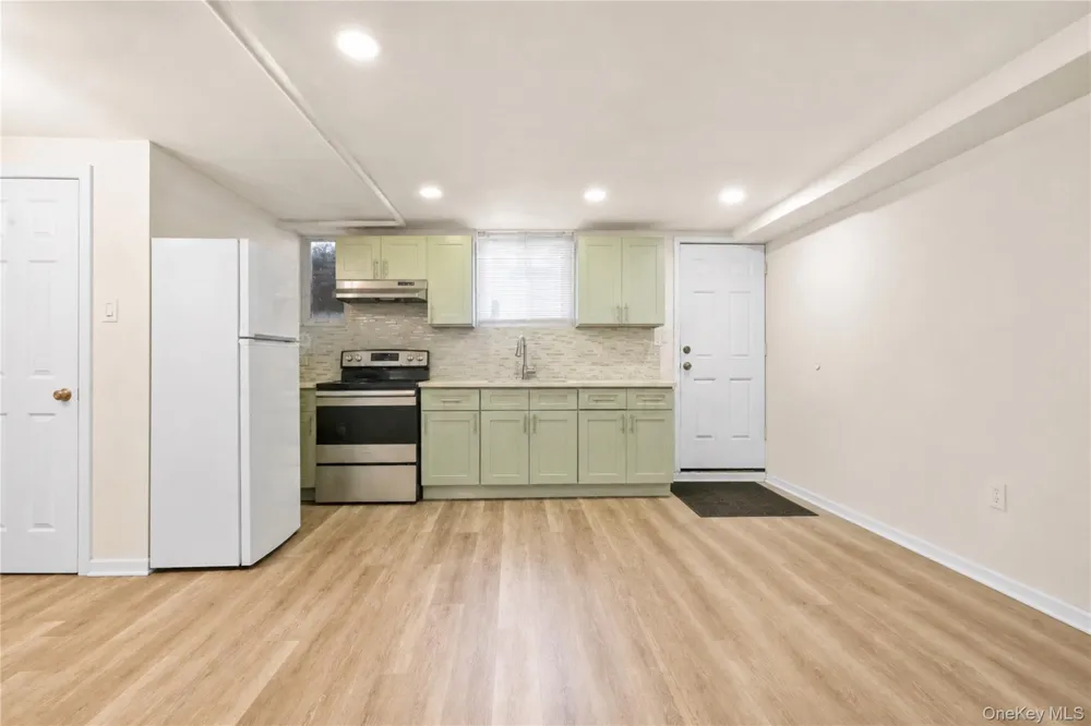 25-22 45th Street #1 Astoria, NY 11103