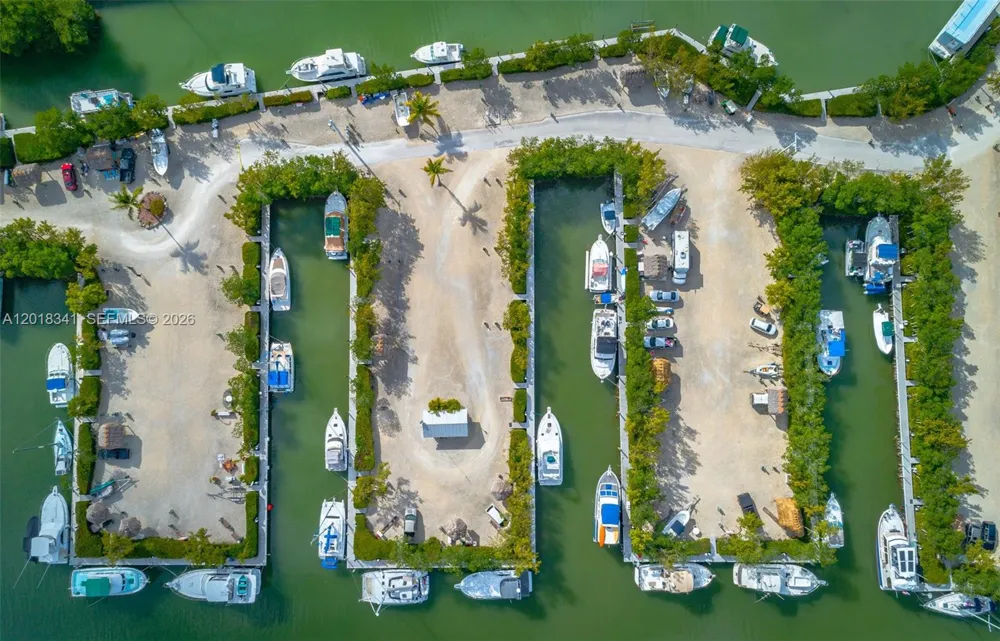 100 Morr Ln C13 Key Largo, FL 33037
