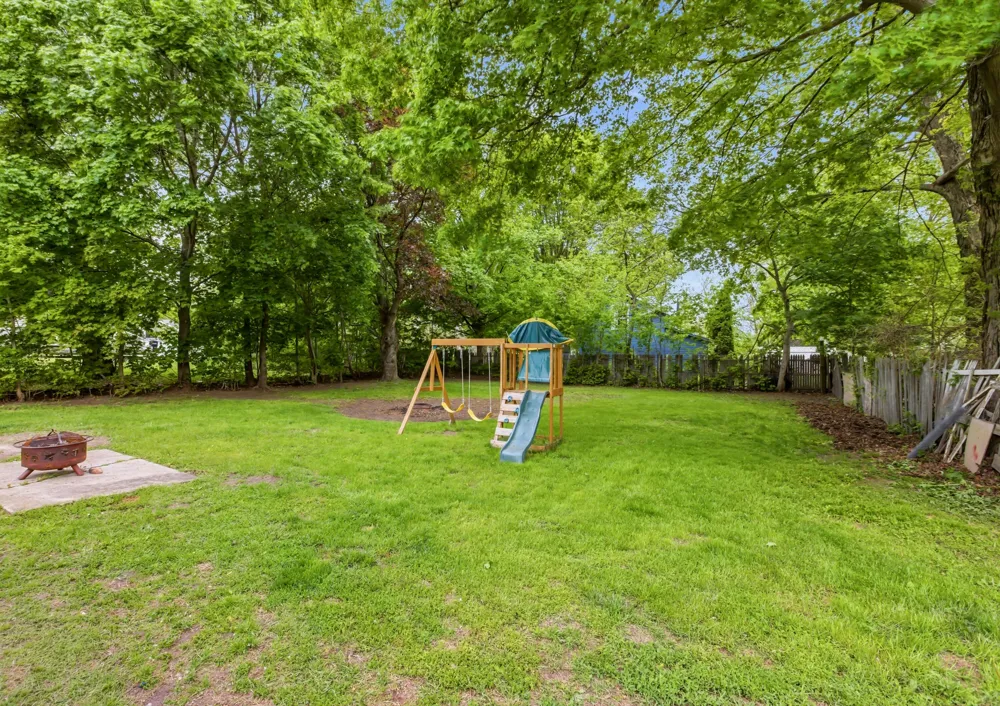 52 W Chicago Street Quincy Village, MI 49082