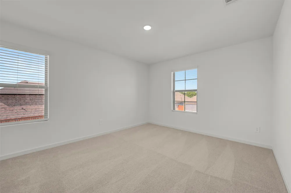 161 Summer Rain Way Newark, TX 76071