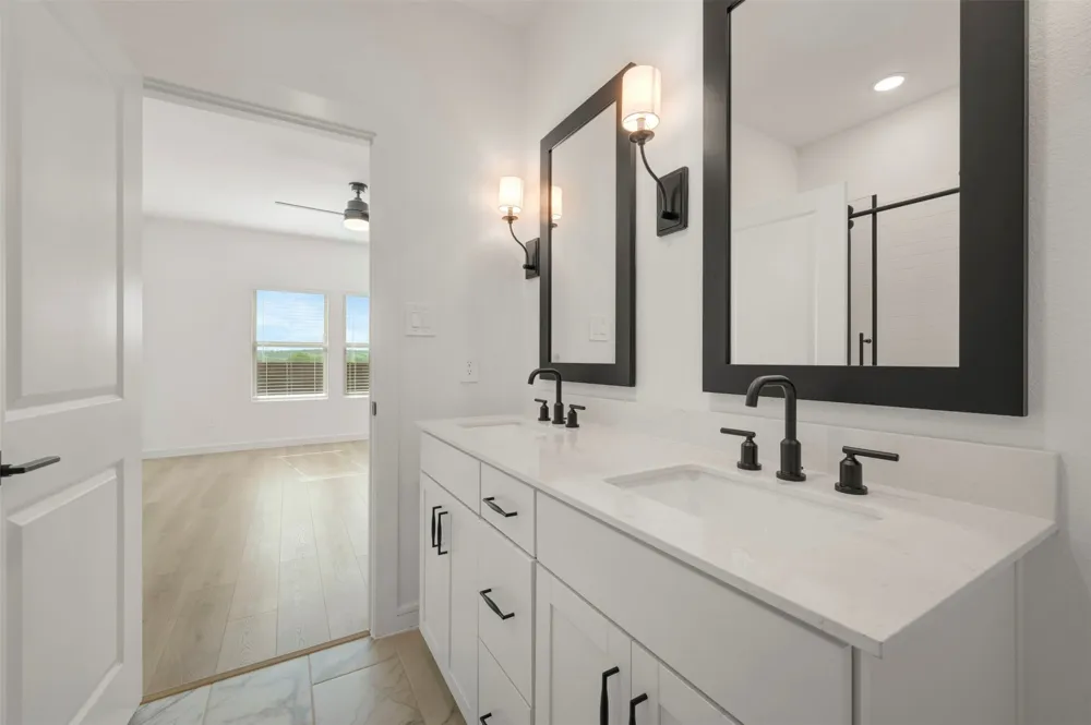 161 Summer Rain Way Newark, TX 76071