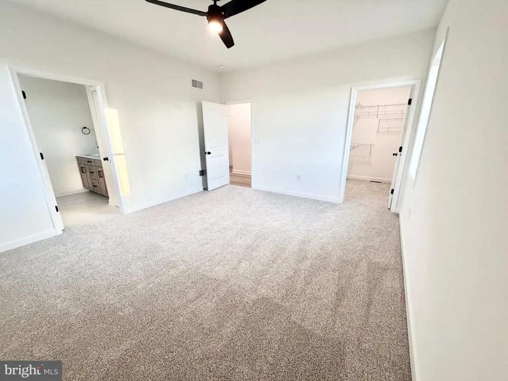 663 CURTIS DRIVE Gettysburg, PA 17325