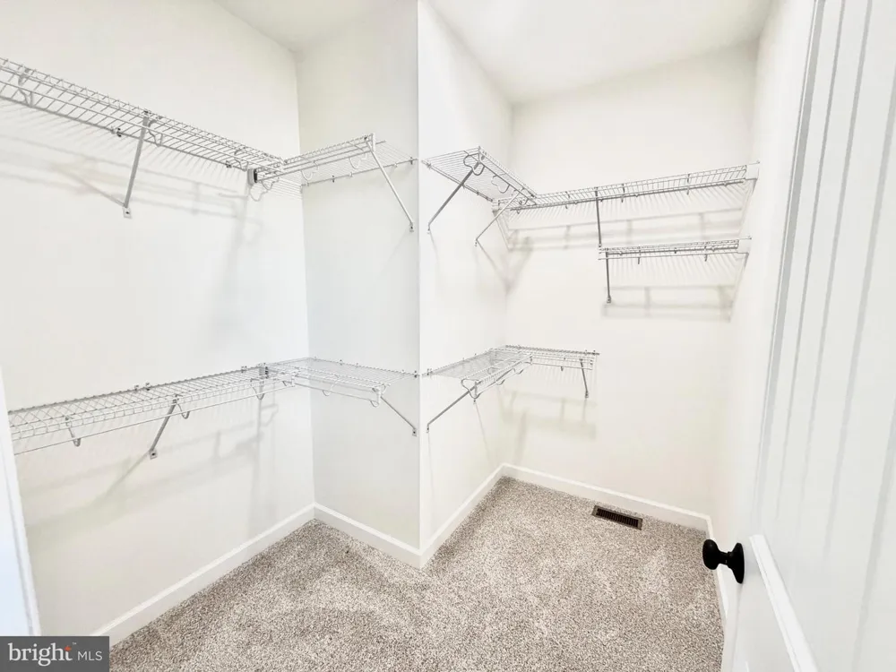 663 CURTIS DRIVE Gettysburg, PA 17325