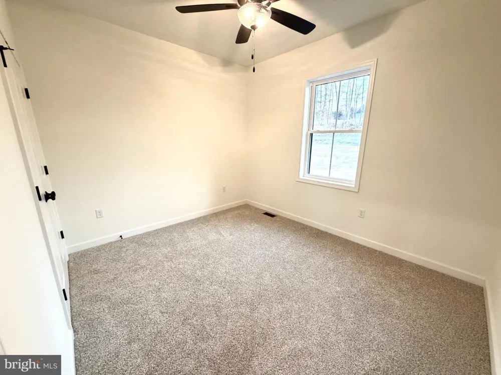 663 CURTIS DRIVE Gettysburg, PA 17325