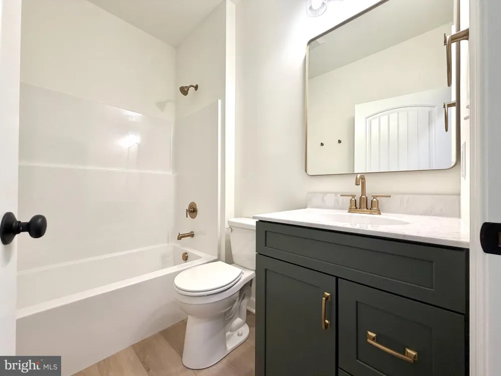 663 CURTIS DRIVE Gettysburg, PA 17325