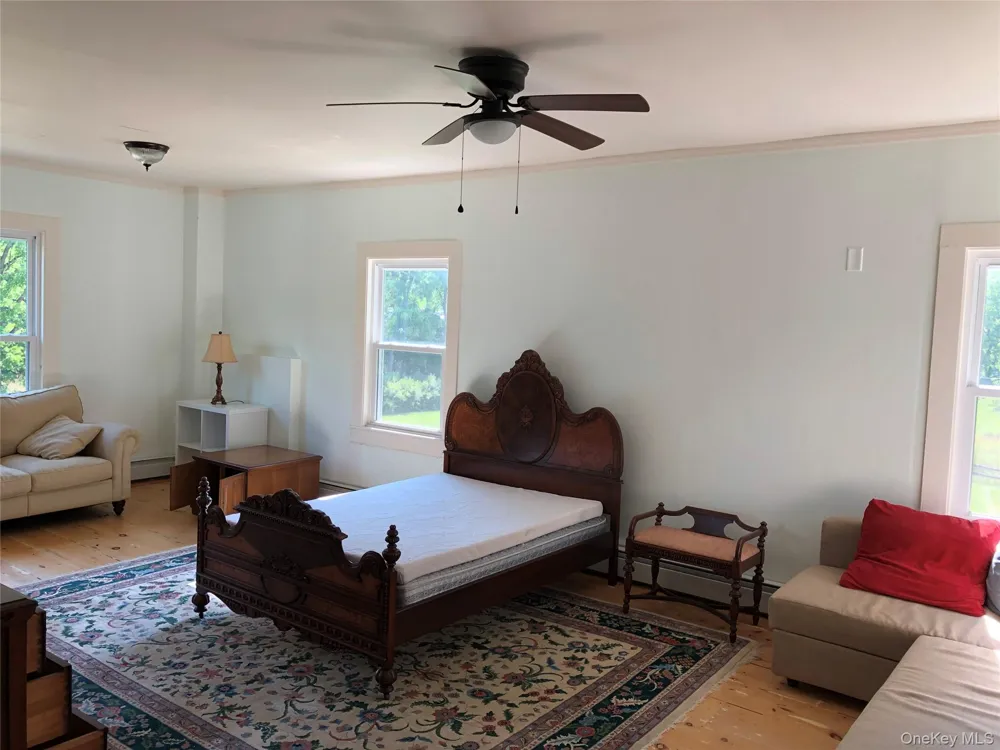181 Huguenot Street New Paltz, NY 12561